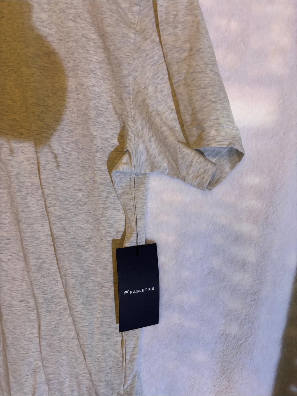Fabletics large tee - Picture 2 of 5